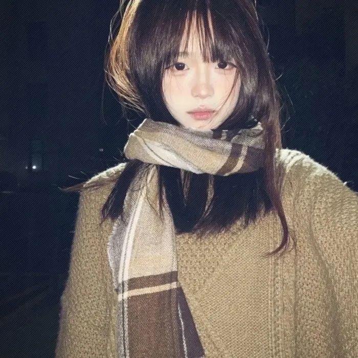 蓝天花朵